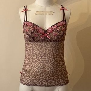 Sexy Camisole with Embroidered Neck